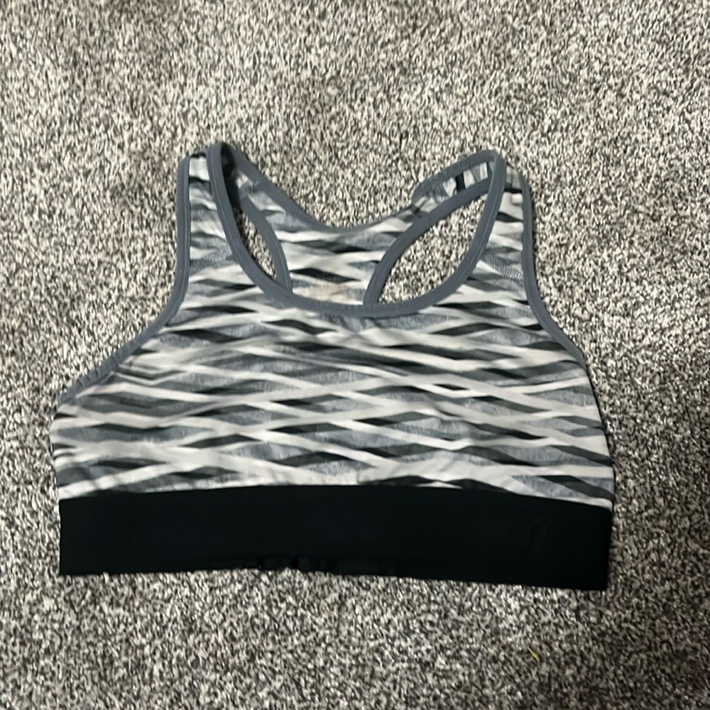 nike sports bra